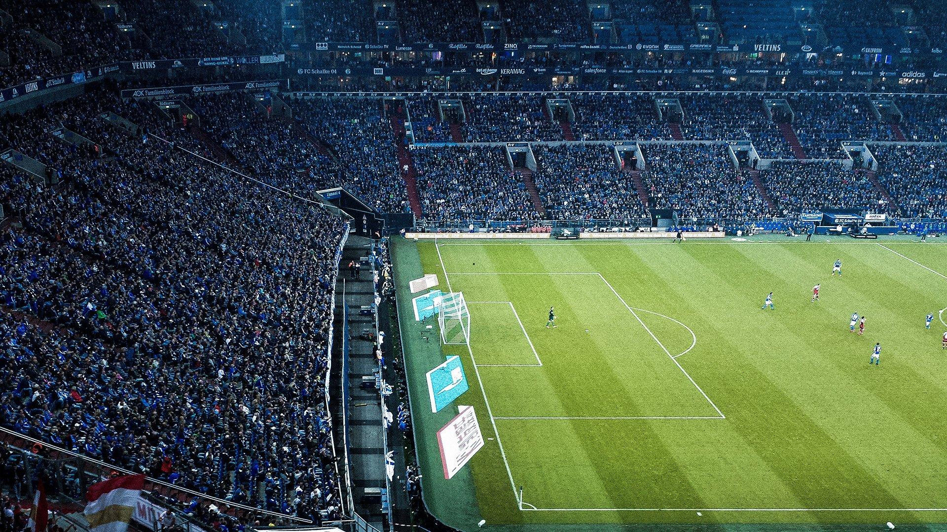 童话续写十二载!瓦尔迪蓝狐500场200球,同日签约铸就传奇